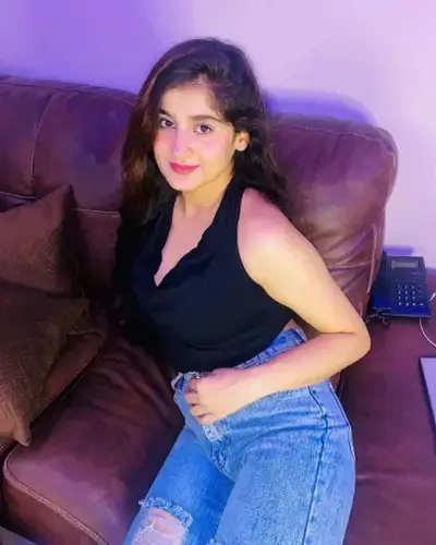 Call Girls Bayad Cash On Delivery